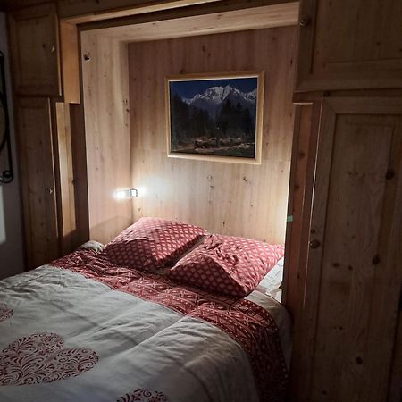 A4 Km De Megeve Tres Joli Studio Avec Jacuzzi ,Vue Sur Les Montagnes Au Calme Praz-sur-Arly Εξωτερικό φωτογραφία