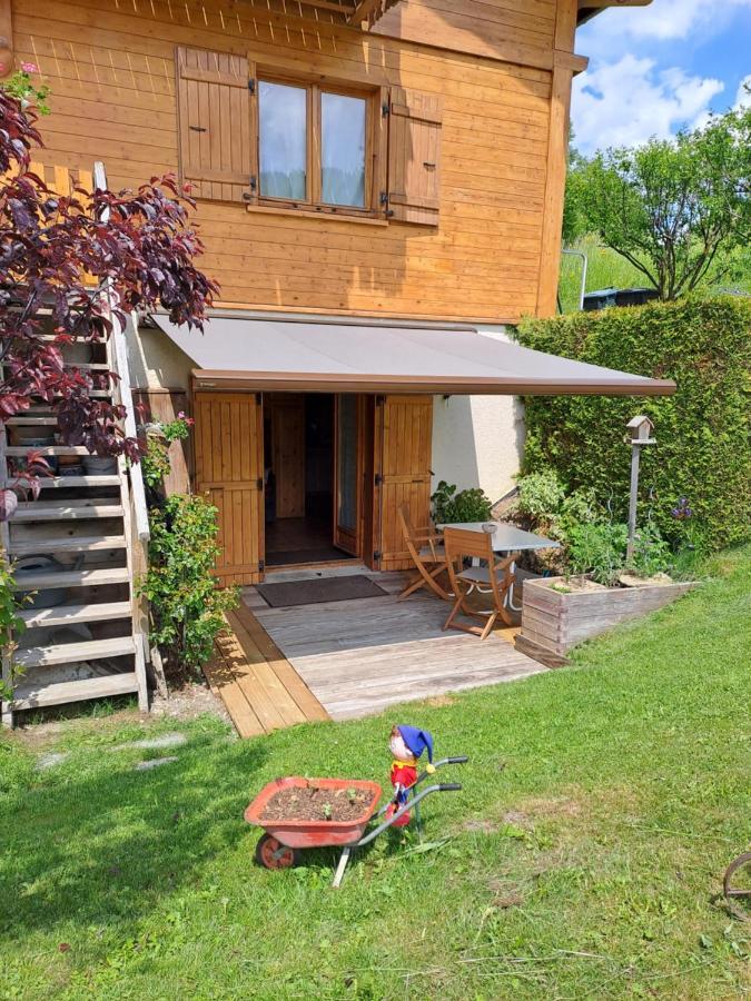 A4 Km De Megeve Tres Joli Studio Avec Jacuzzi ,Vue Sur Les Montagnes Au Calme Praz-sur-Arly Εξωτερικό φωτογραφία